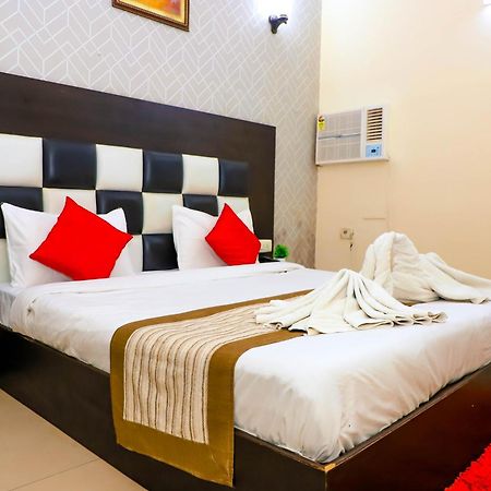 نيودلهي Hotel Global Inn By Quality Inn المظهر الخارجي الصورة