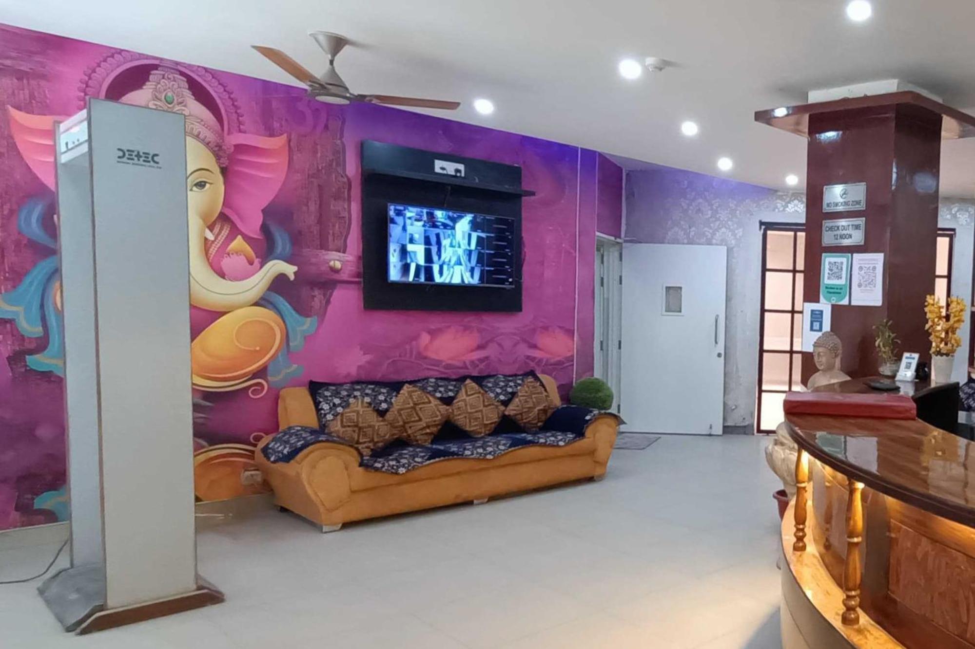 نيودلهي Hotel Global Inn By Quality Inn المظهر الخارجي الصورة