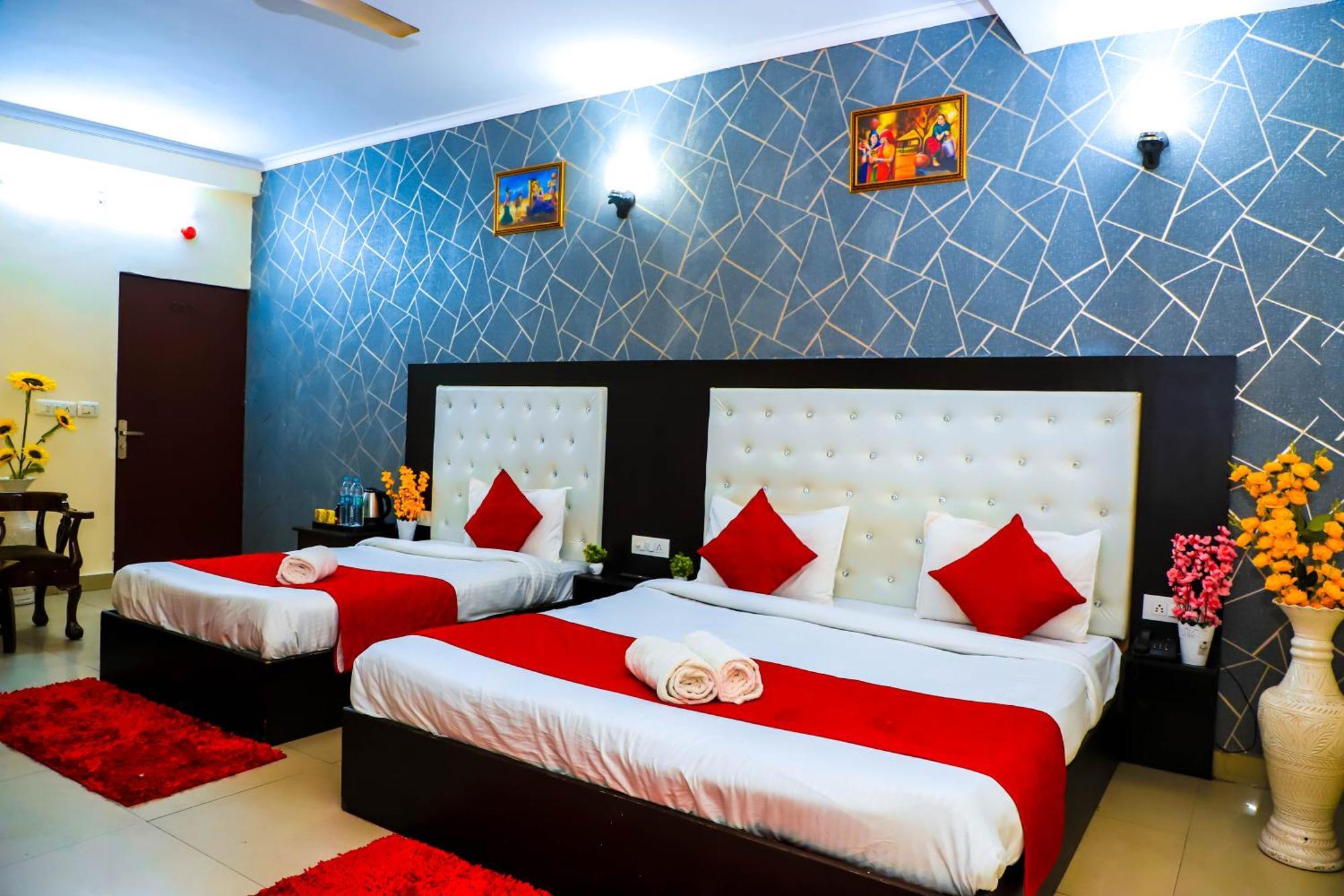 نيودلهي Hotel Global Inn By Quality Inn المظهر الخارجي الصورة