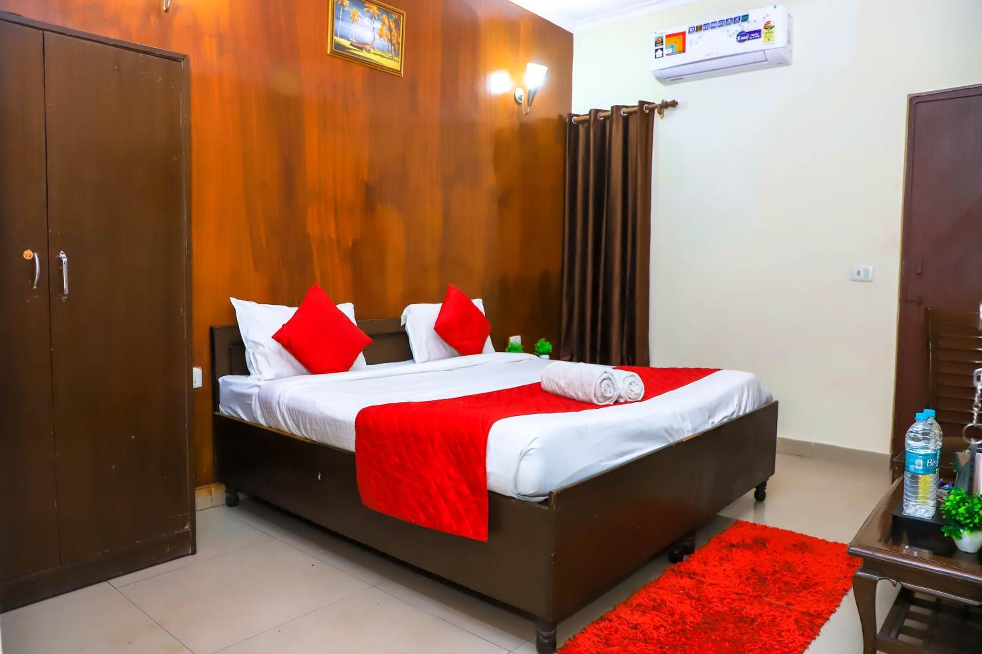نيودلهي Hotel Global Inn By Quality Inn المظهر الخارجي الصورة