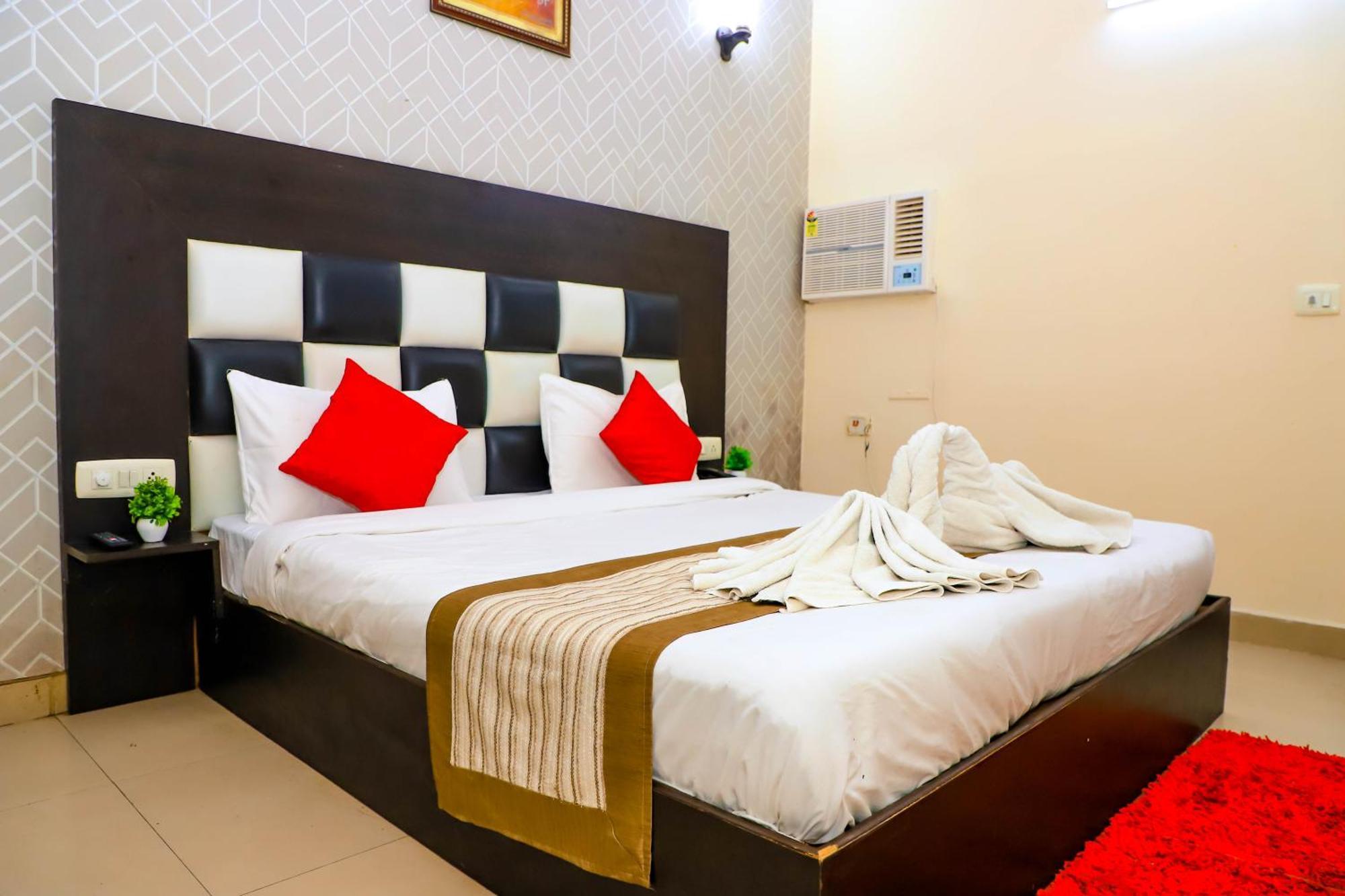 نيودلهي Hotel Global Inn By Quality Inn المظهر الخارجي الصورة