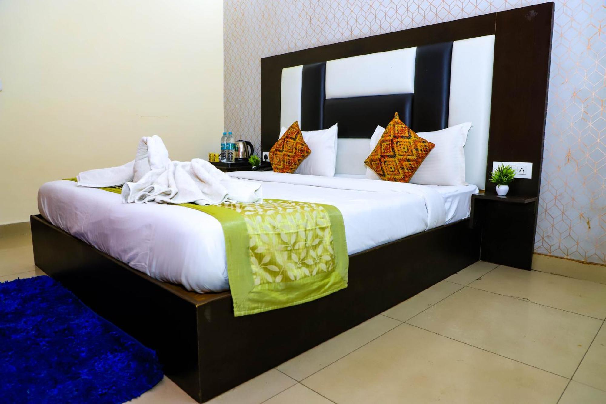 نيودلهي Hotel Global Inn By Quality Inn المظهر الخارجي الصورة